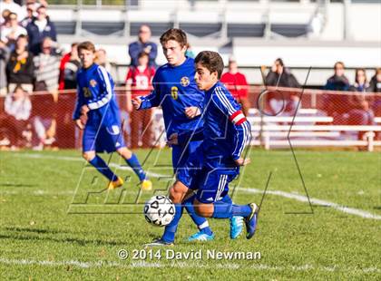 Thumbnail 3 in Newtown @ Glastonbury (CIAC Class LL 1st Round) photogallery.