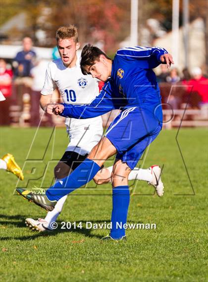 Thumbnail 3 in Newtown @ Glastonbury (CIAC Class LL 1st Round) photogallery.