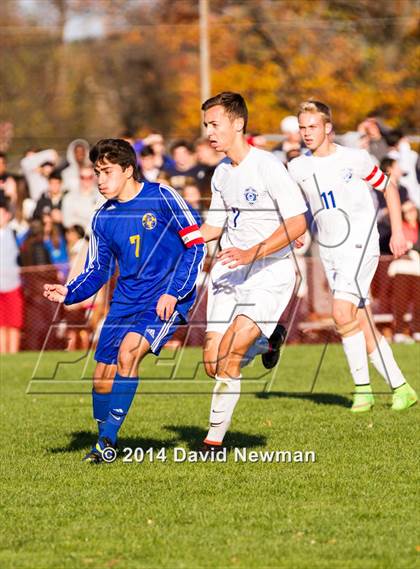 Thumbnail 2 in Newtown @ Glastonbury (CIAC Class LL 1st Round) photogallery.