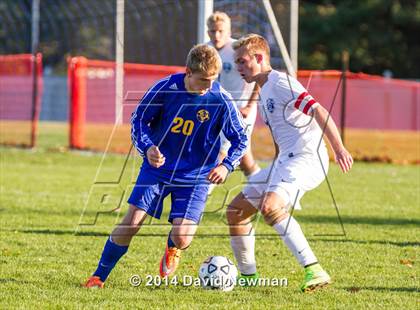 Thumbnail 2 in Newtown @ Glastonbury (CIAC Class LL 1st Round) photogallery.