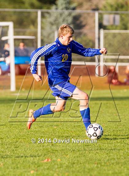 Thumbnail 2 in Newtown @ Glastonbury (CIAC Class LL 1st Round) photogallery.