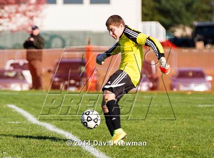 Thumbnail 1 in Newtown @ Glastonbury (CIAC Class LL 1st Round) photogallery.