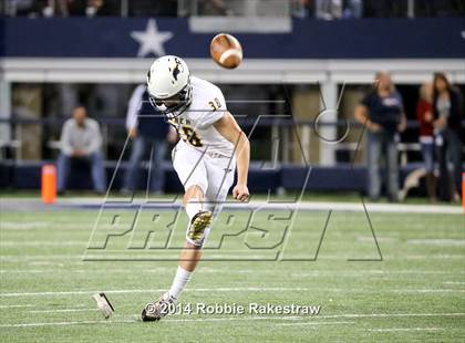 Thumbnail 3 in Allen vs. Cypress Ranch (UIL 6A Division 1 Final) photogallery.