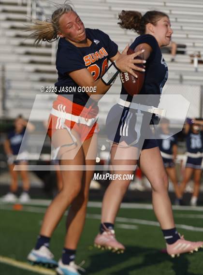 Thumbnail 2 in Centennial vs Summit photogallery.