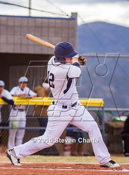 Thumbnail 1 in Onate @ Silver photogallery.