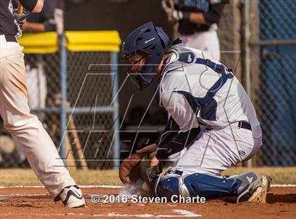 Thumbnail 1 in Onate @ Silver photogallery.