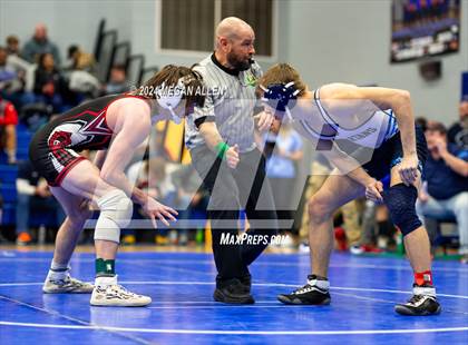 Thumbnail 2 in Brookville High School Meet photogallery.
