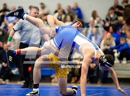 Thumbnail 3 in Brookville High School Meet photogallery.
