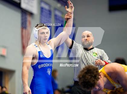 Thumbnail 3 in Brookville High School Meet photogallery.