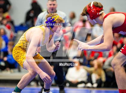 Thumbnail 3 in Brookville High School Meet photogallery.