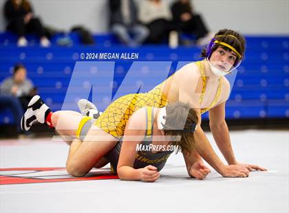 Thumbnail 1 in Brookville High School Meet photogallery.