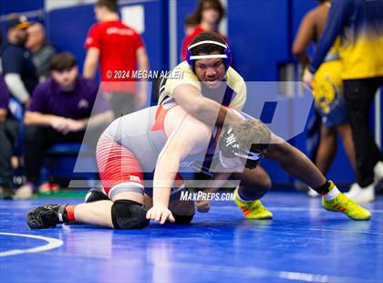 Thumbnail 2 in Brookville High School Meet photogallery.