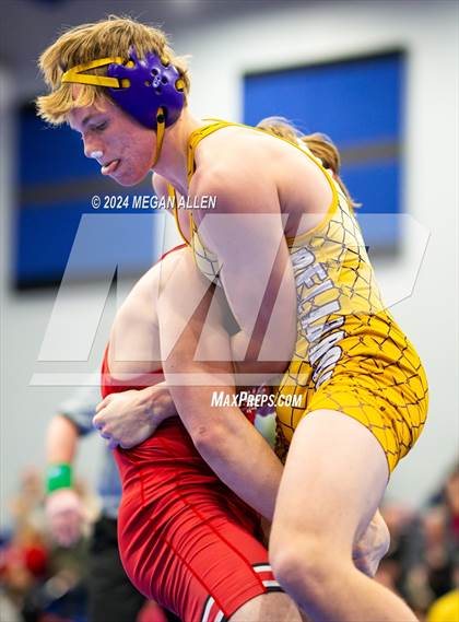 Thumbnail 1 in Brookville High School Meet photogallery.