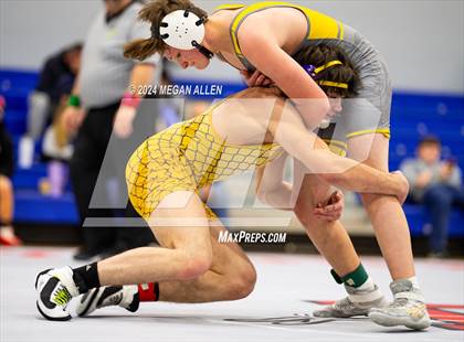 Thumbnail 3 in Brookville High School Meet photogallery.