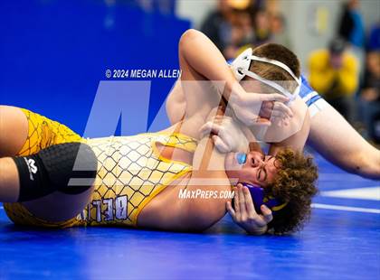 Thumbnail 3 in Brookville High School Meet photogallery.