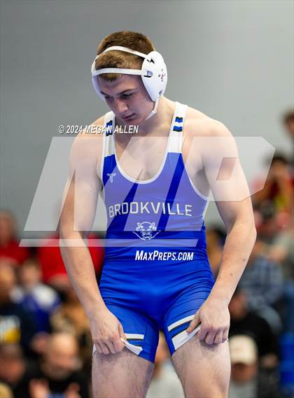 Thumbnail 1 in Brookville High School Meet photogallery.