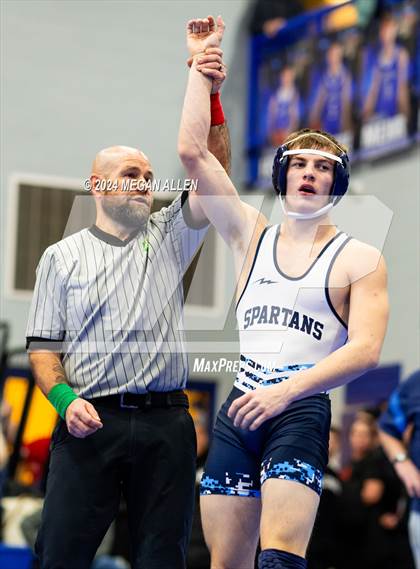 Thumbnail 1 in Brookville High School Meet photogallery.