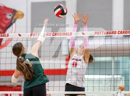 Thumbnail 1 in Blue Ridge @ Pottsboro photogallery.