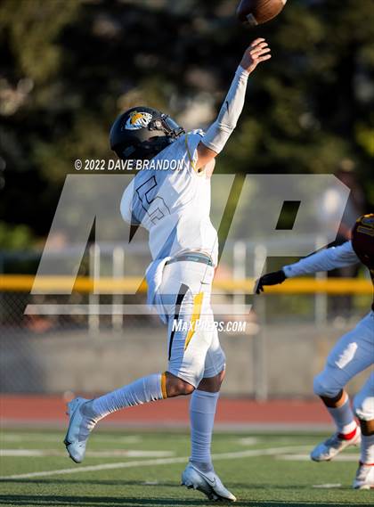Thumbnail 1 in Ventura @ Simi Valley photogallery.