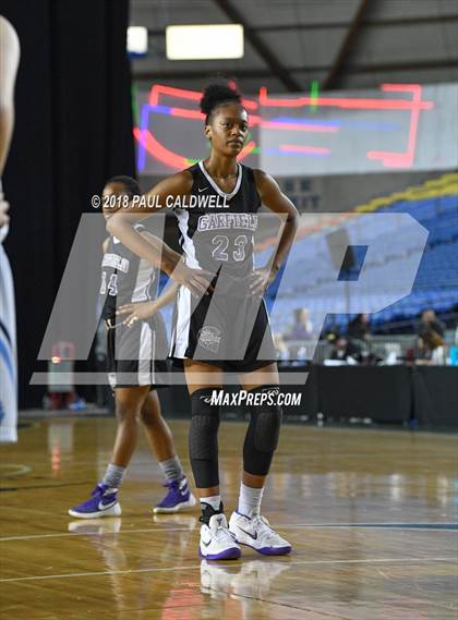 Thumbnail 2 in Garfield vs. Gig Harbor (WIAA 3A Final)  photogallery.