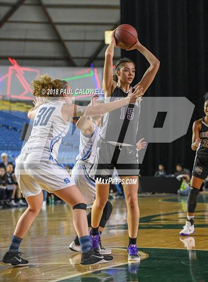 Thumbnail 2 in Garfield vs. Gig Harbor (WIAA 3A Final)  photogallery.