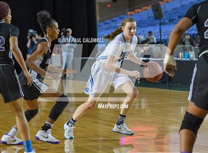 Thumbnail 2 in Garfield vs. Gig Harbor (WIAA 3A Final)  photogallery.
