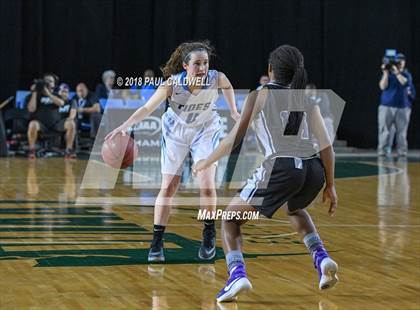 Thumbnail 1 in Garfield vs. Gig Harbor (WIAA 3A Final)  photogallery.