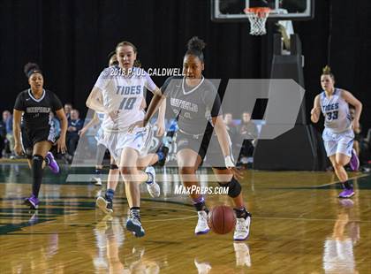 Thumbnail 3 in Garfield vs. Gig Harbor (WIAA 3A Final)  photogallery.