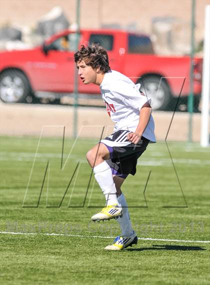 Thumbnail 3 in Roswell vs. Albuquerque Academy photogallery.