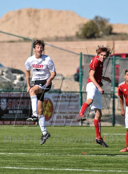Thumbnail 1 in Roswell vs. Albuquerque Academy photogallery.