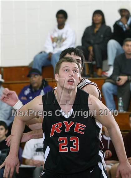 Thumbnail 1 in Harrison vs. Rye photogallery.