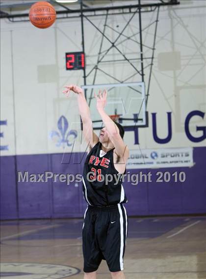 Thumbnail 3 in Harrison vs. Rye photogallery.