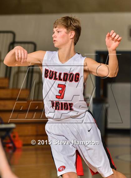 Thumbnail 1 in North Gwinnett vs. Christ School (Hilton Invitational) photogallery.