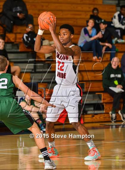 Thumbnail 2 in North Gwinnett vs. Christ School (Hilton Invitational) photogallery.