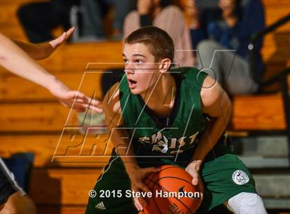 Thumbnail 2 in North Gwinnett vs. Christ School (Hilton Invitational) photogallery.