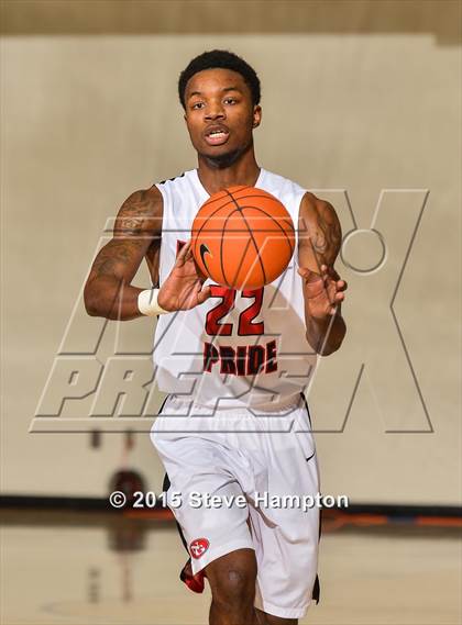 Thumbnail 2 in North Gwinnett vs. Christ School (Hilton Invitational) photogallery.
