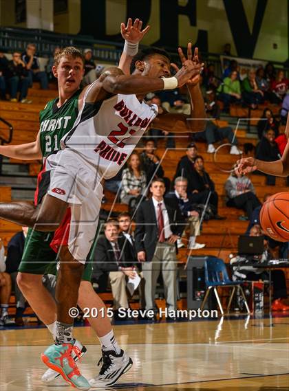 Thumbnail 2 in North Gwinnett vs. Christ School (Hilton Invitational) photogallery.