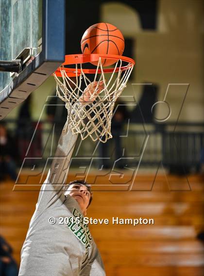 Thumbnail 1 in North Gwinnett vs. Christ School (Hilton Invitational) photogallery.