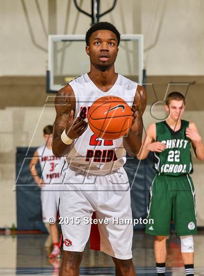 Thumbnail 1 in North Gwinnett vs. Christ School (Hilton Invitational) photogallery.