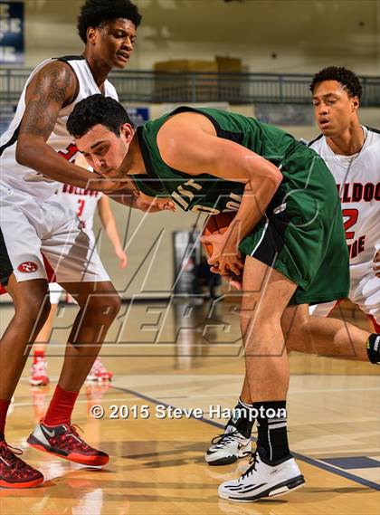 Thumbnail 3 in North Gwinnett vs. Christ School (Hilton Invitational) photogallery.