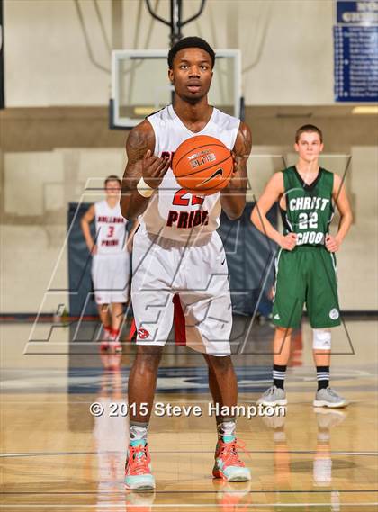 Thumbnail 3 in North Gwinnett vs. Christ School (Hilton Invitational) photogallery.
