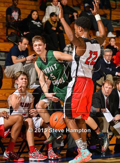 Thumbnail 2 in North Gwinnett vs. Christ School (Hilton Invitational) photogallery.
