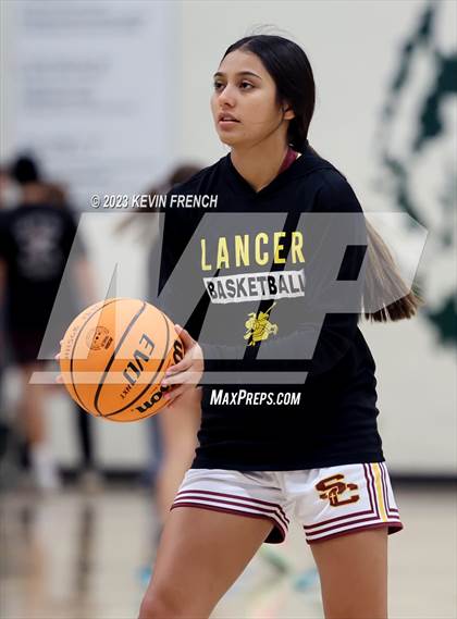 Thumbnail 3 in Sunnyslope vs Salpointe Catholic (3rd Annual Feast Mode Thanksgiving Tournament) photogallery.