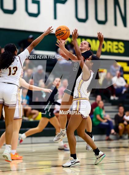 Thumbnail 3 in Sunnyslope vs Salpointe Catholic (3rd Annual Feast Mode Thanksgiving Tournament) photogallery.