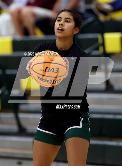 Thumbnail 3 in Sunnyslope vs Salpointe Catholic (3rd Annual Feast Mode Thanksgiving Tournament) photogallery.