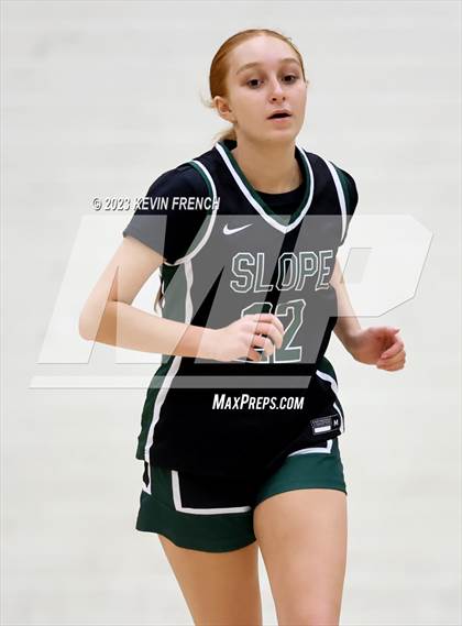 Thumbnail 3 in Sunnyslope vs Salpointe Catholic (3rd Annual Feast Mode Thanksgiving Tournament) photogallery.