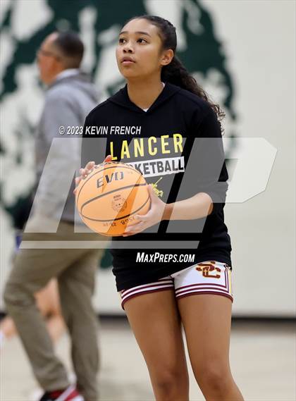 Thumbnail 1 in Sunnyslope vs Salpointe Catholic (3rd Annual Feast Mode Thanksgiving Tournament) photogallery.