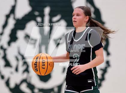 Thumbnail 3 in Sunnyslope vs Salpointe Catholic (3rd Annual Feast Mode Thanksgiving Tournament) photogallery.