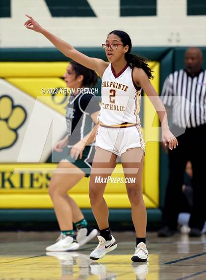 Thumbnail 1 in Sunnyslope vs Salpointe Catholic (3rd Annual Feast Mode Thanksgiving Tournament) photogallery.