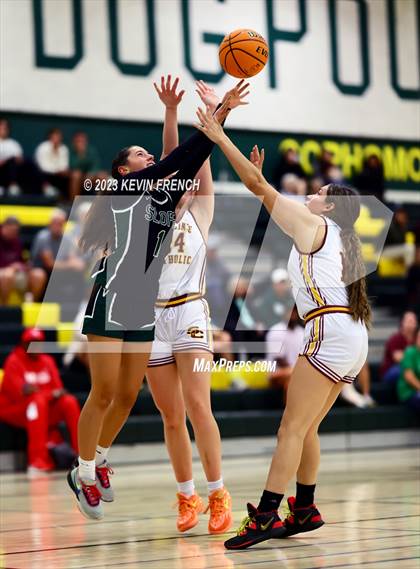 Thumbnail 1 in Sunnyslope vs Salpointe Catholic (3rd Annual Feast Mode Thanksgiving Tournament) photogallery.
